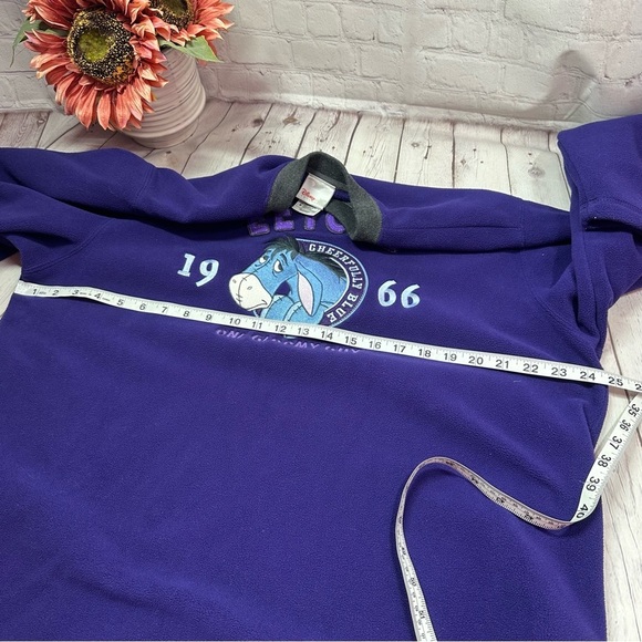 vintage Disney Store Exclusive oversized Fleece sweatshirt EEYORE 1966 sz medium - Picture 5 of 8